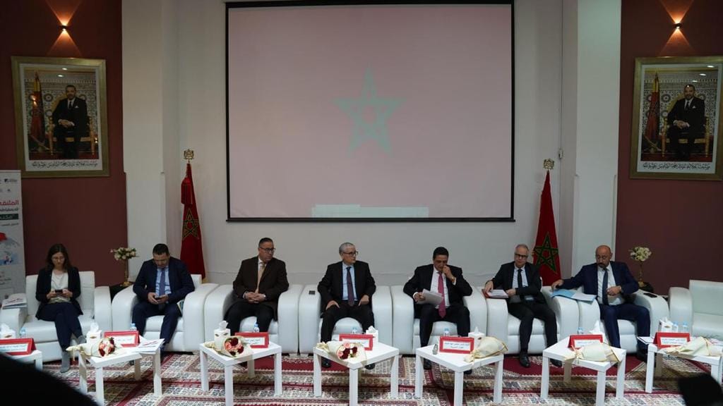 الدورة الثانية للملتقى الوطني للديمقراطية التشاركية والتشاور العمومي "مكتب المواطن" نموذجا 